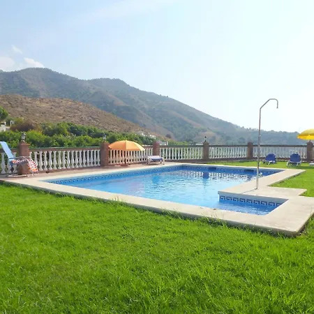 Villa Villa Villa ToaI *