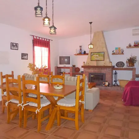 Villa Villa ToaI * Nerja
