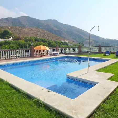 Villa Villa ToaI Villa *